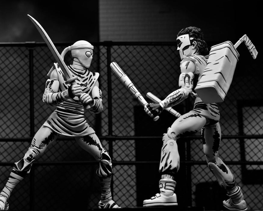 BUY NOW - TMNT CASEY JONES BLACK & WHITE FIGURE (MIRAGE COMICS)  SCALE ACTION FIGURE | NECAONLINE.COM.AU